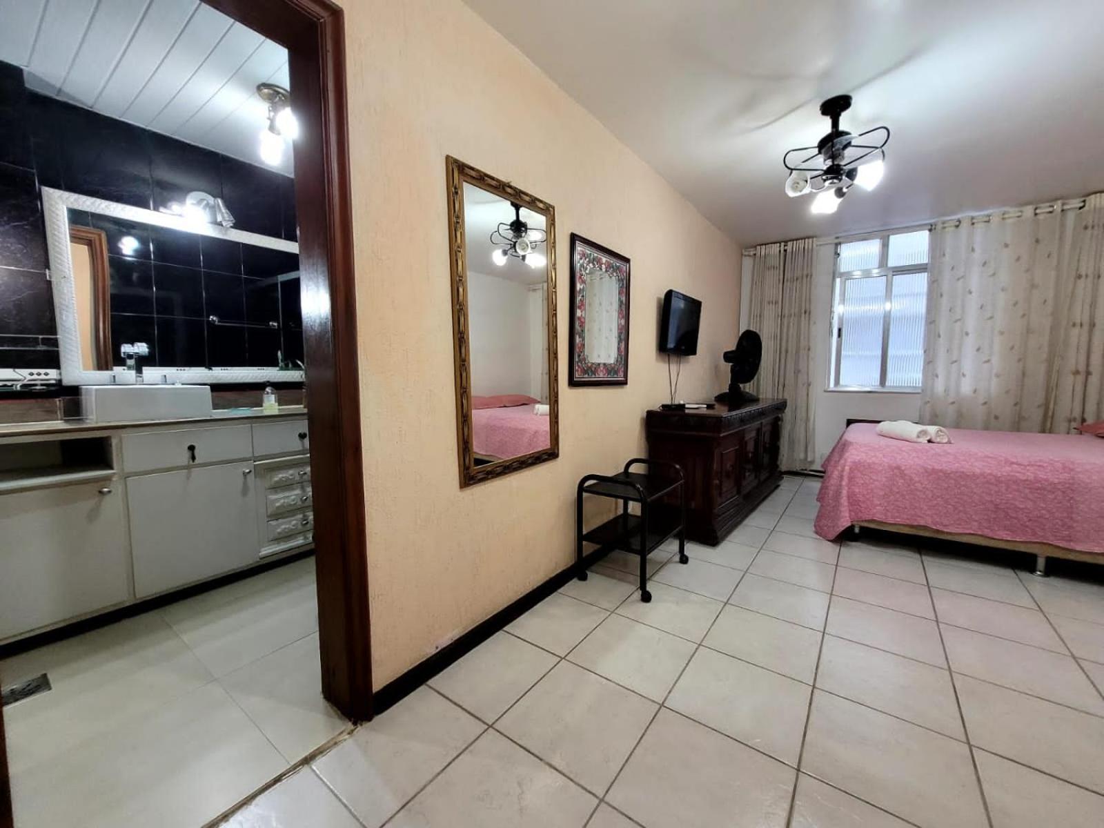 Real 391 - Front Copacabana For Families And Groups